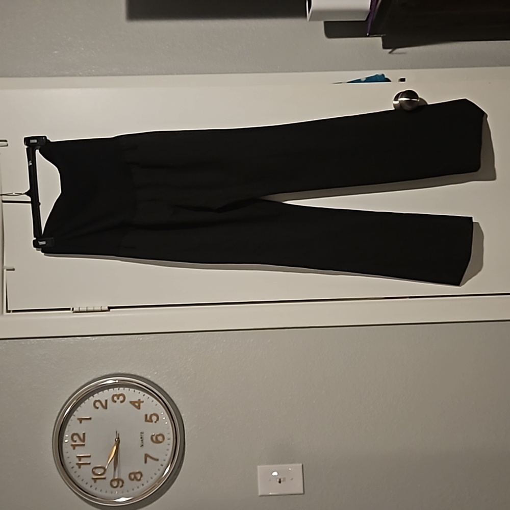 Gap size 4 maternity pants